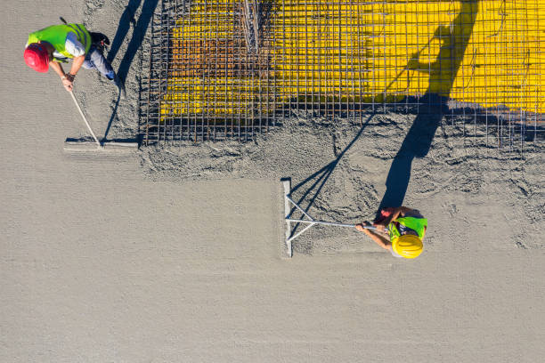 Best Custom Concrete Contractor  in Covelo, CA